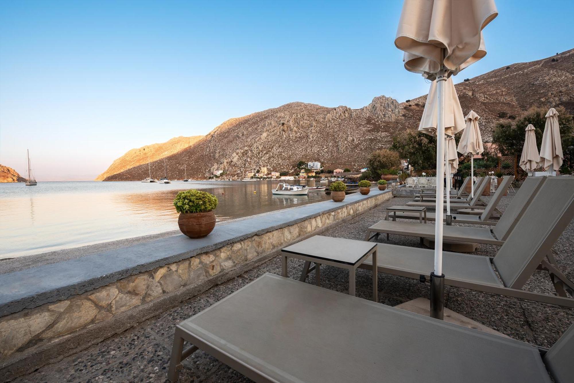 Pedi Beach Hotel سيمي المظهر الخارجي الصورة