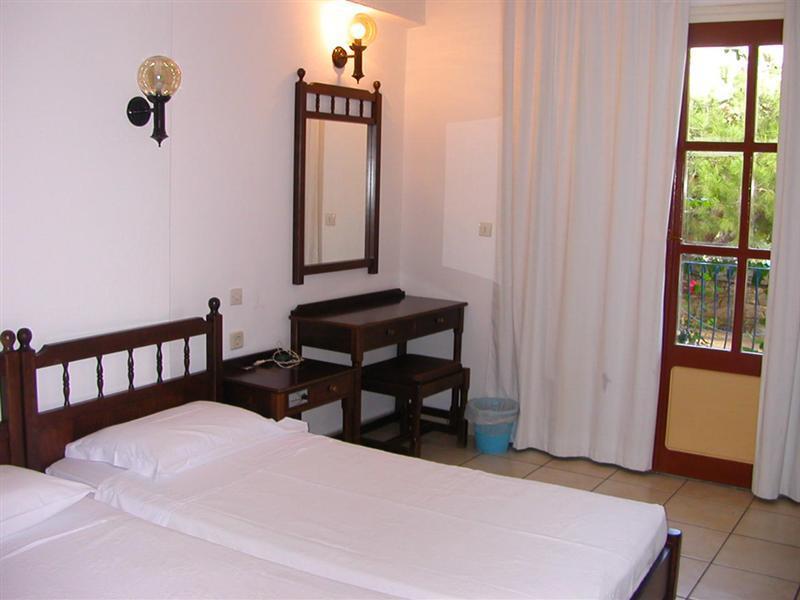 Pedi Beach Hotel سيمي المظهر الخارجي الصورة